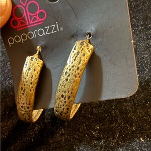 Paparazzi Elegant Gold Hoop Earrings